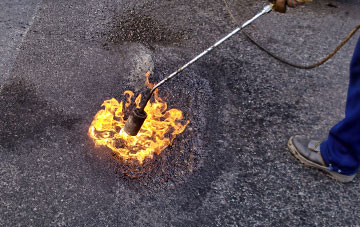 Padog flat roofing repairs